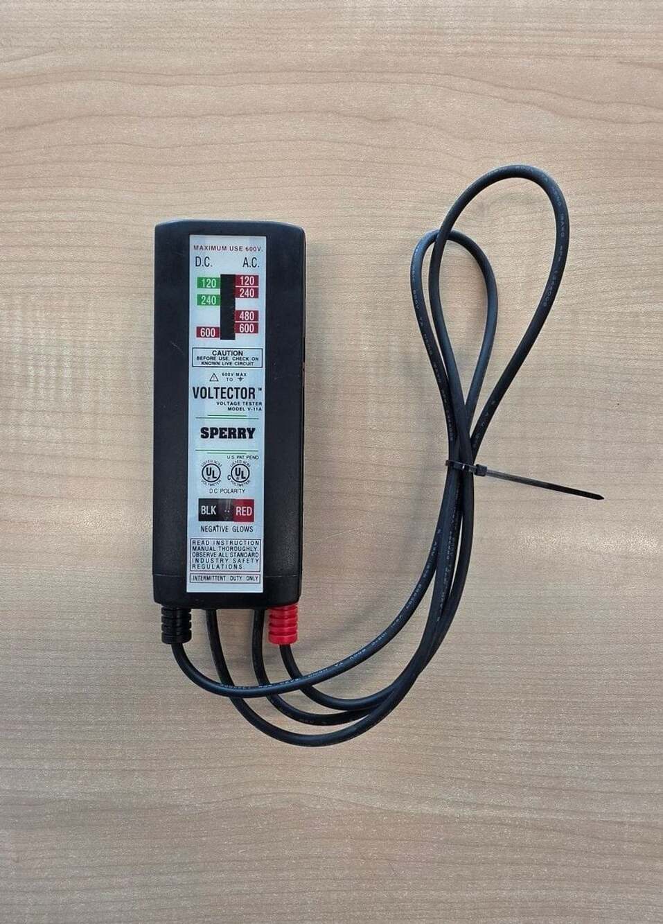 Sperry Voltector Voltage Tester Model V-11A